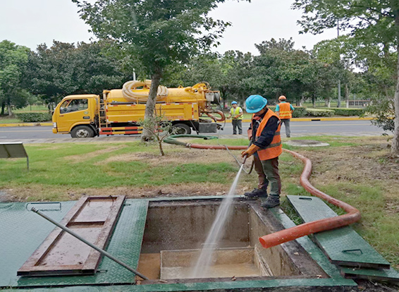 南川化油池清理